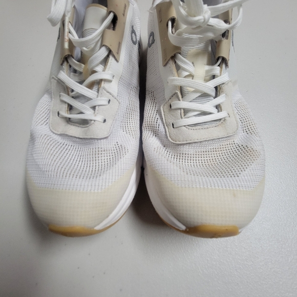 On Cloud Cloudrift White/ Sand Size 8.5. - Picture 7 of 15